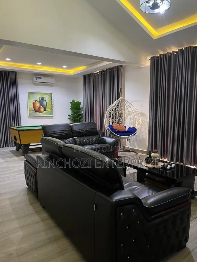 3bdrm Penthouse in Cardogan Estate for sale