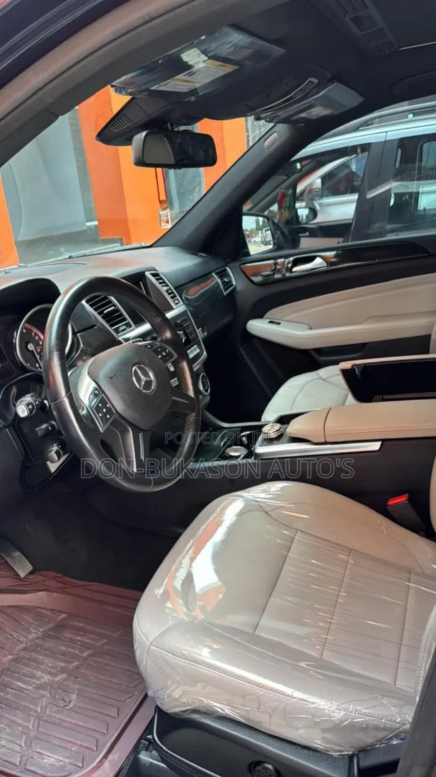 Mercedes-Benz M Class ML350 4dr SUV (3.5L 6cyl 7A) 2014 Blue