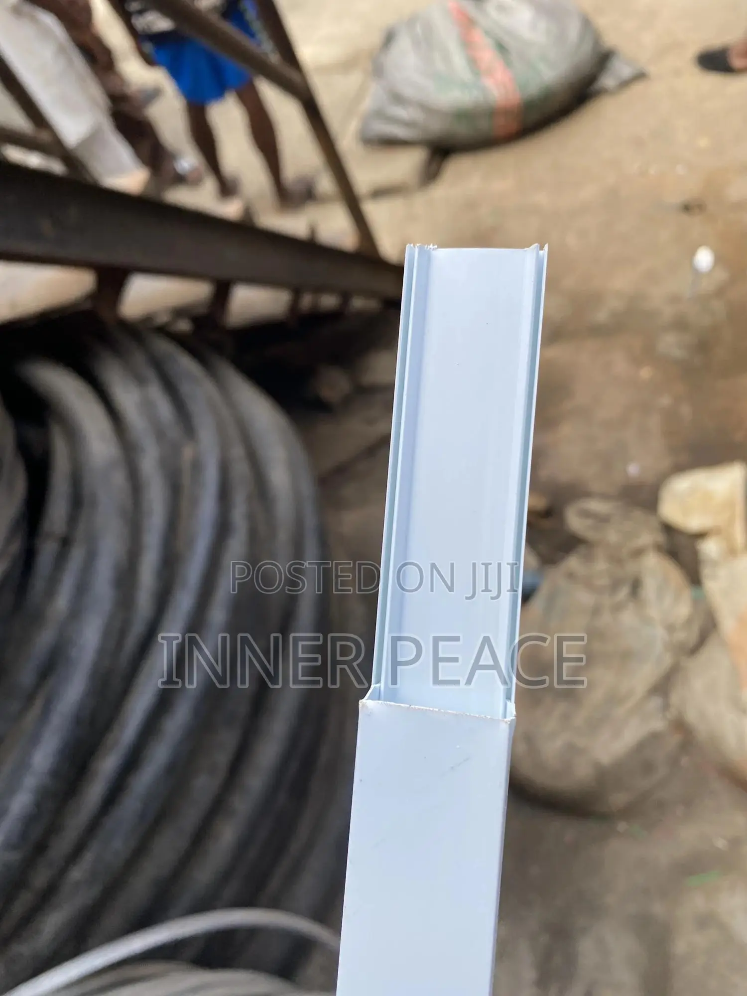 25 X 16 PVC Trunking Pipe