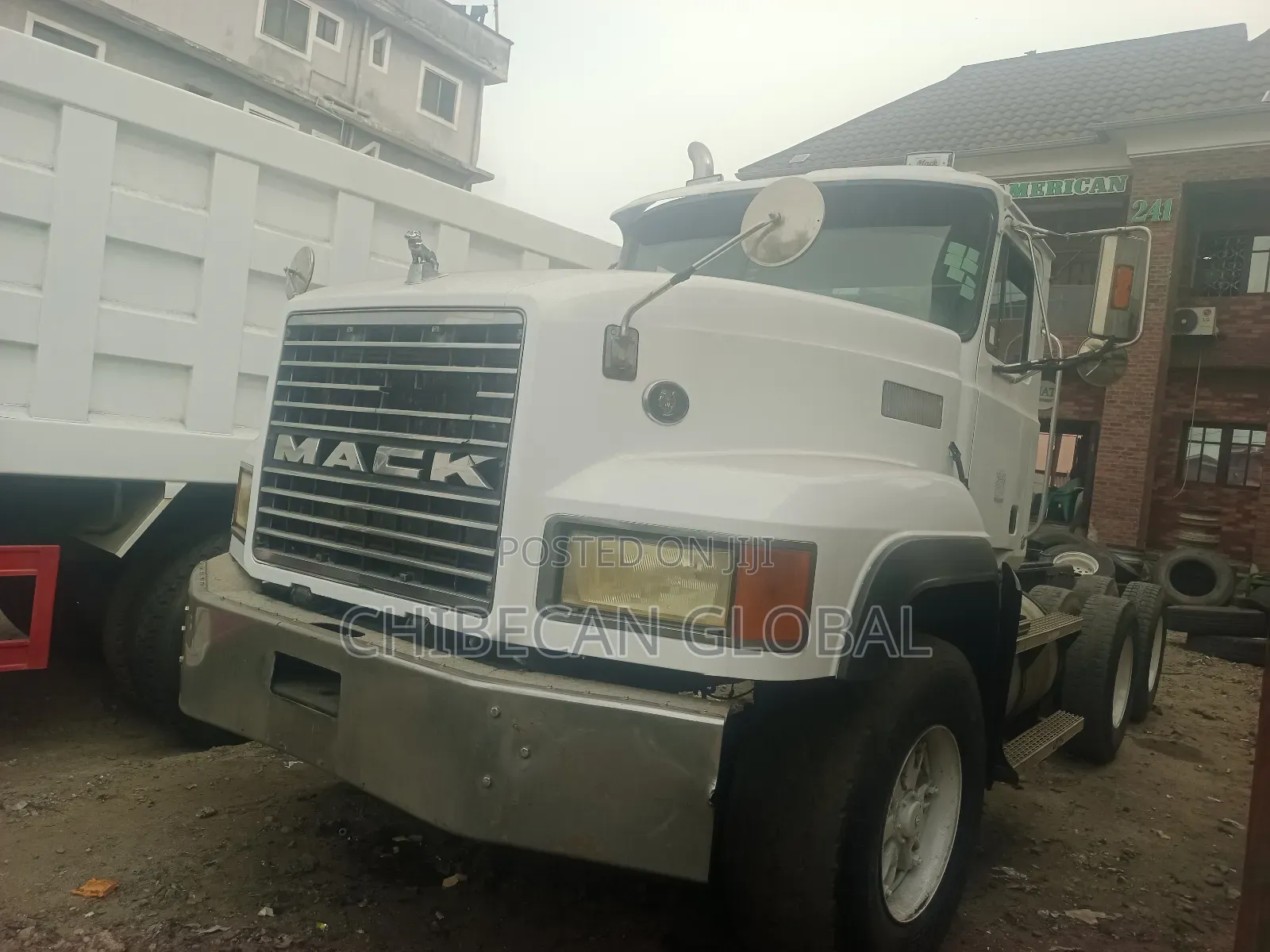 Mack Ch Truckhead 10 Tyres (Foreign Used)