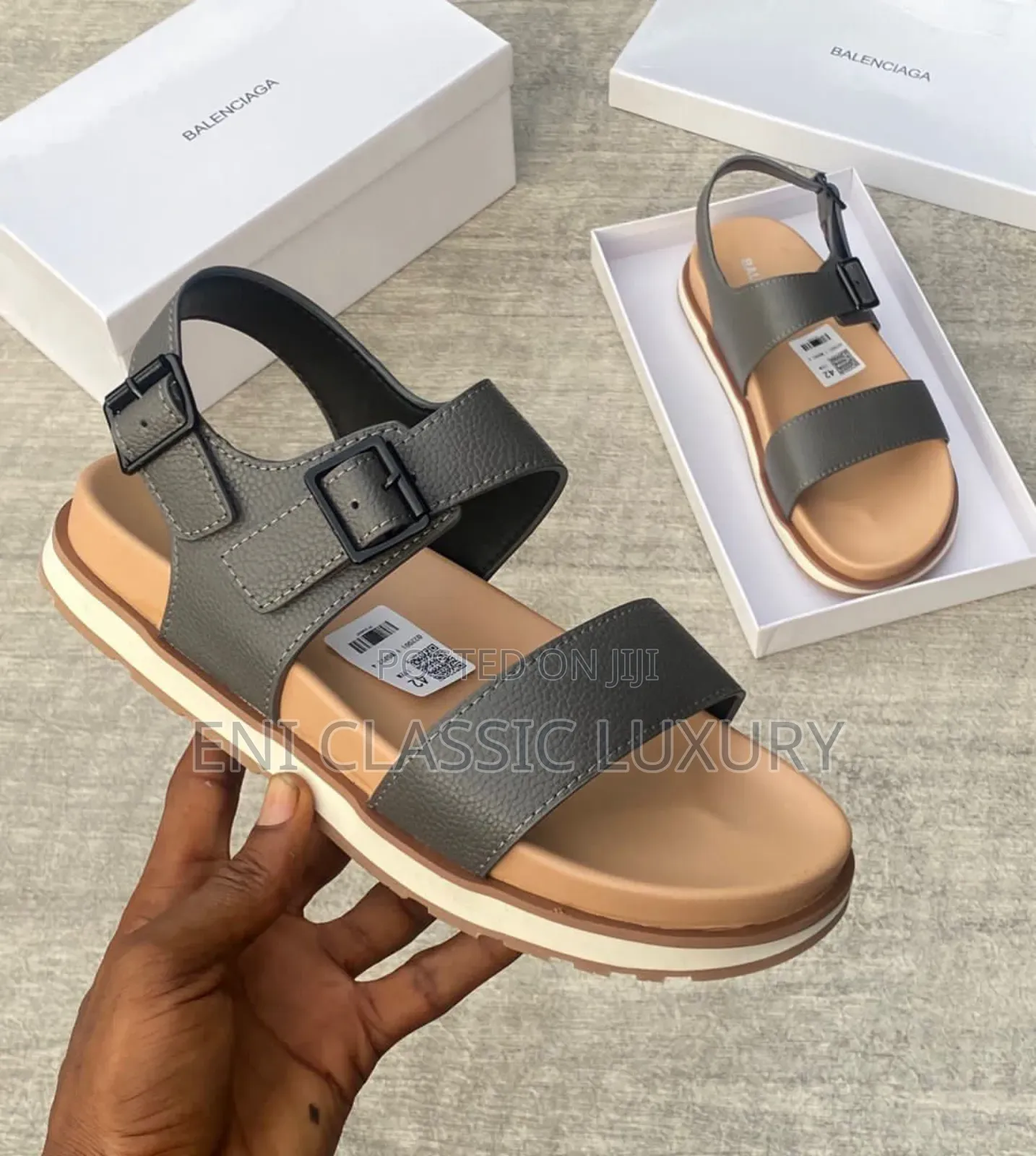 Best Quality Luxury Men's Sandals Balenciaga Well Banded Package