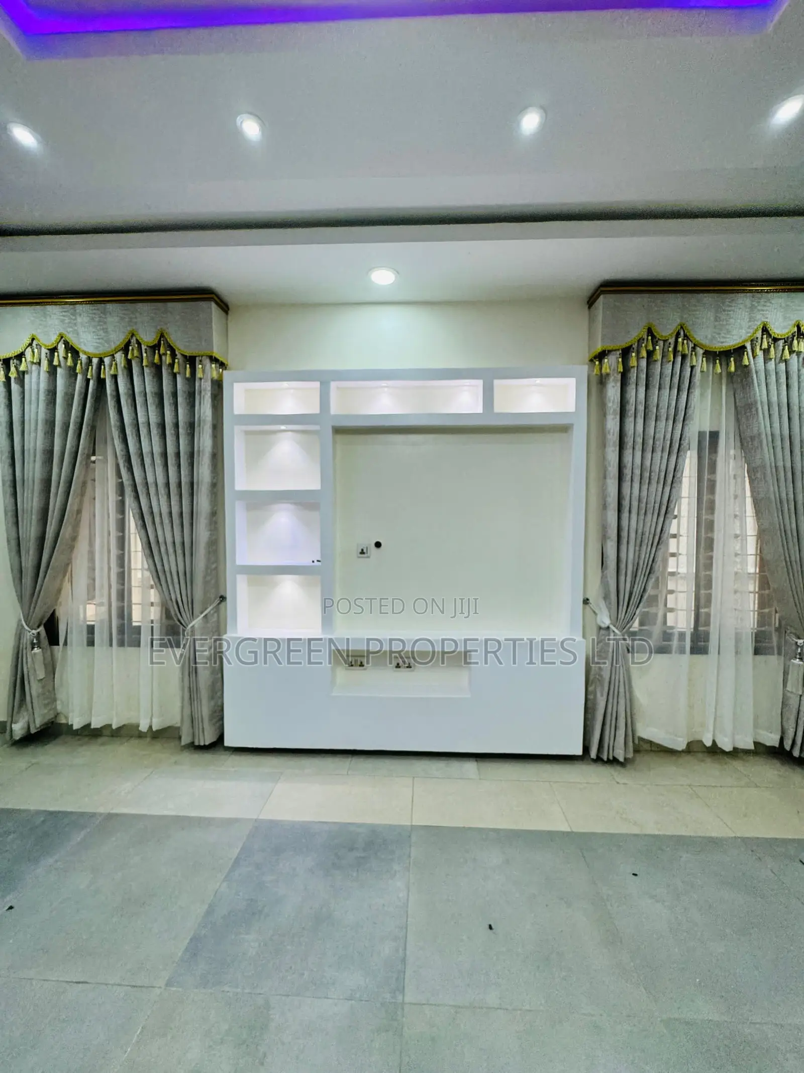 Furnished 4bdrm Duplex in Basorun for rent