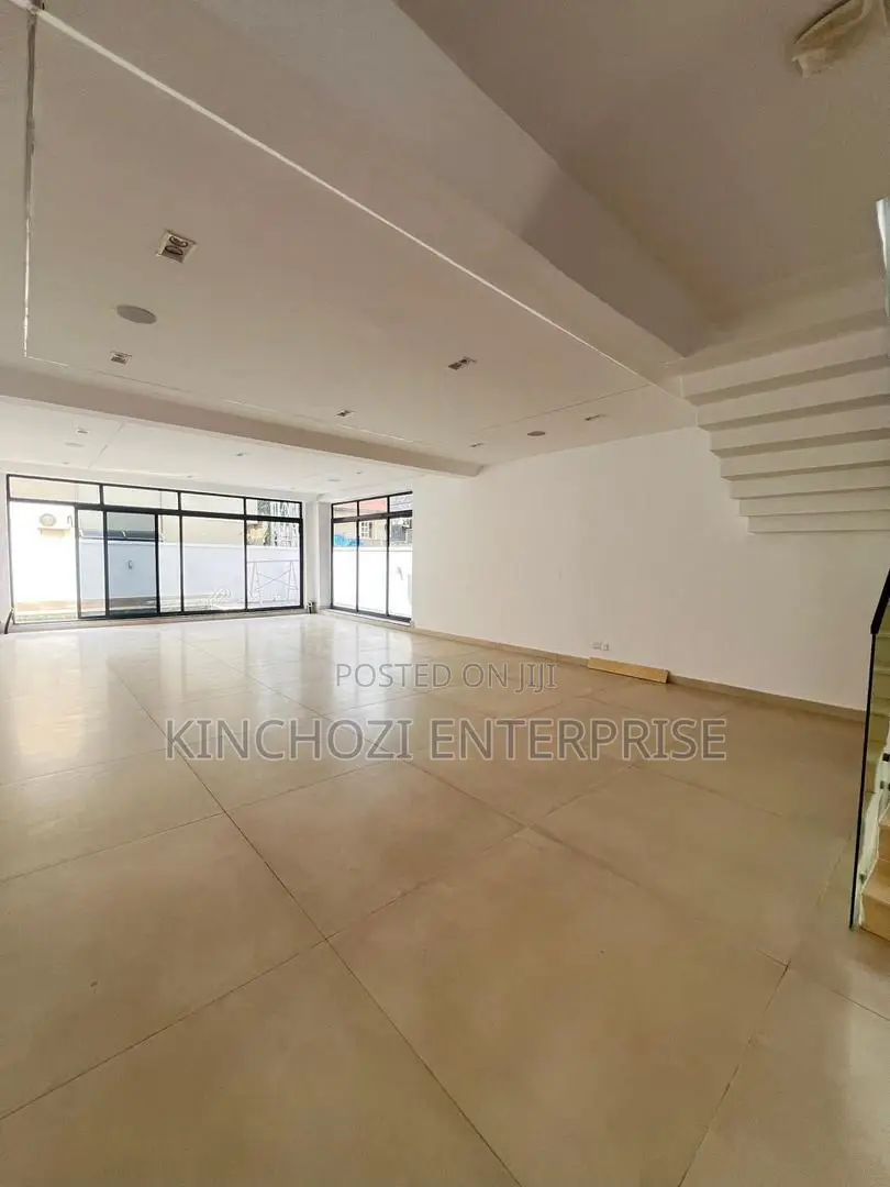 5bdrm Duplex in Lekki Phase 1 for sale