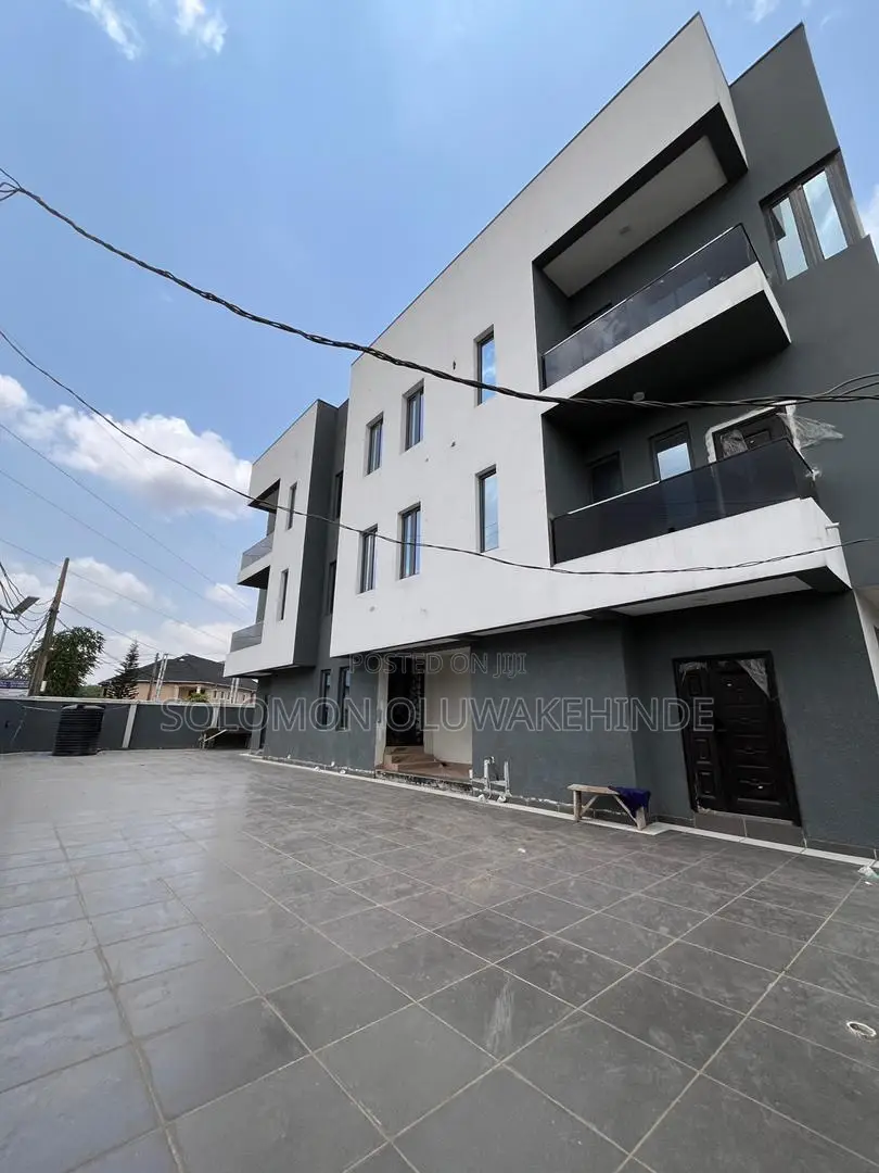 2bdrm Maisonette in Iju, Agege for sale