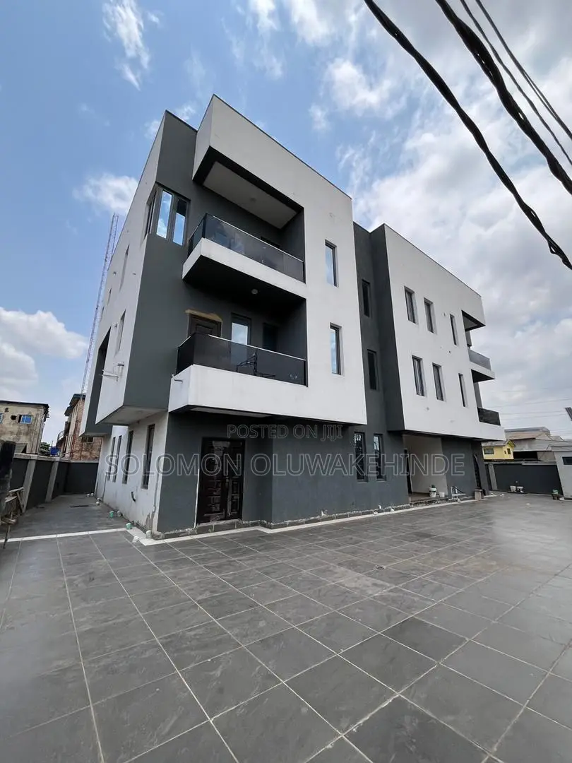 2bdrm Maisonette in Iju, Agege for sale