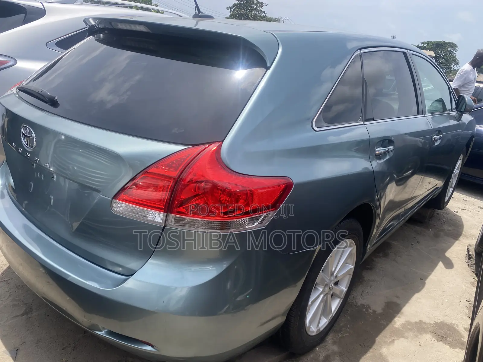 Toyota Venza XLE 2011 Green