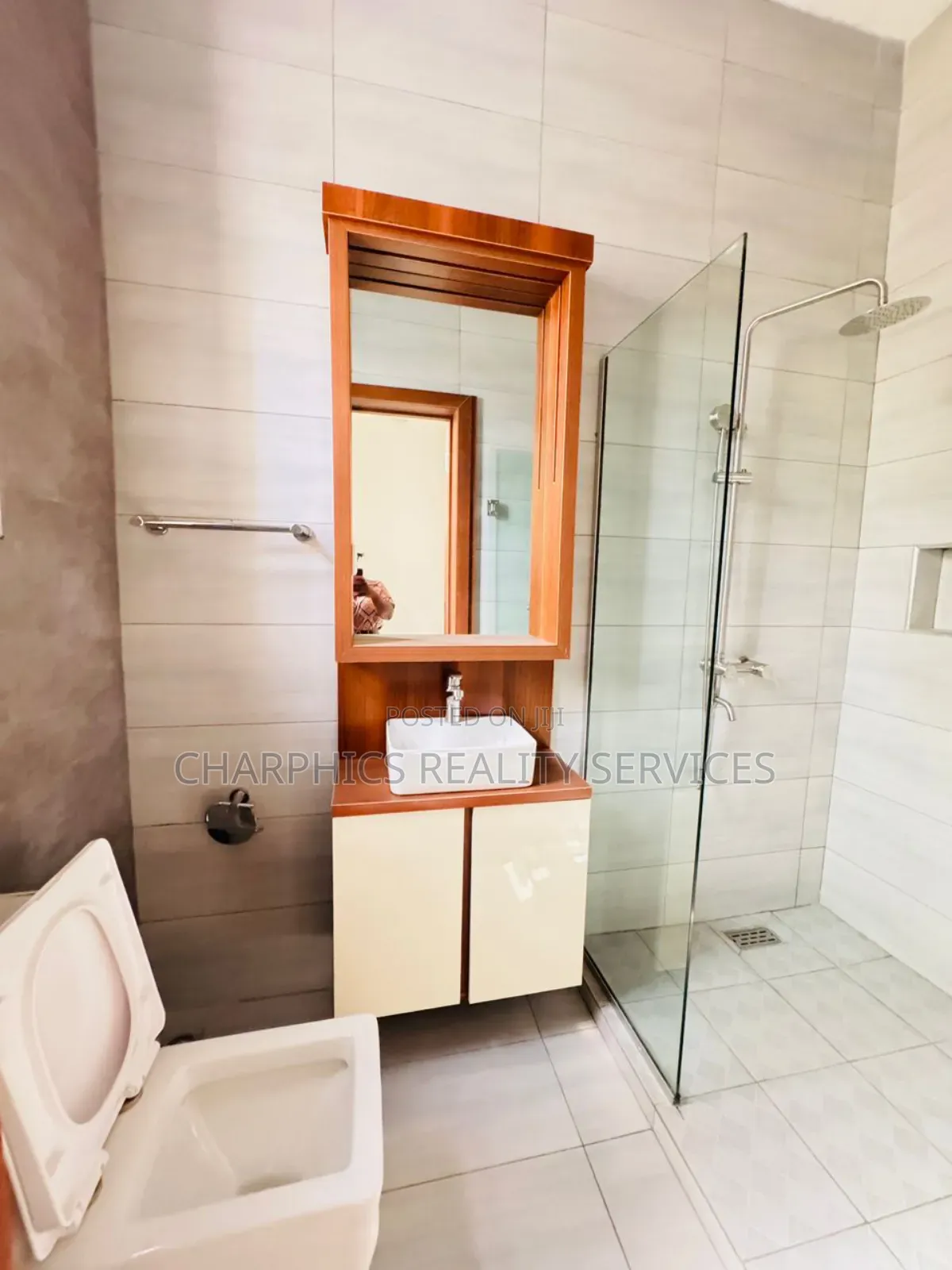 4bdrm Duplex in Lekki Phase 1 for rent