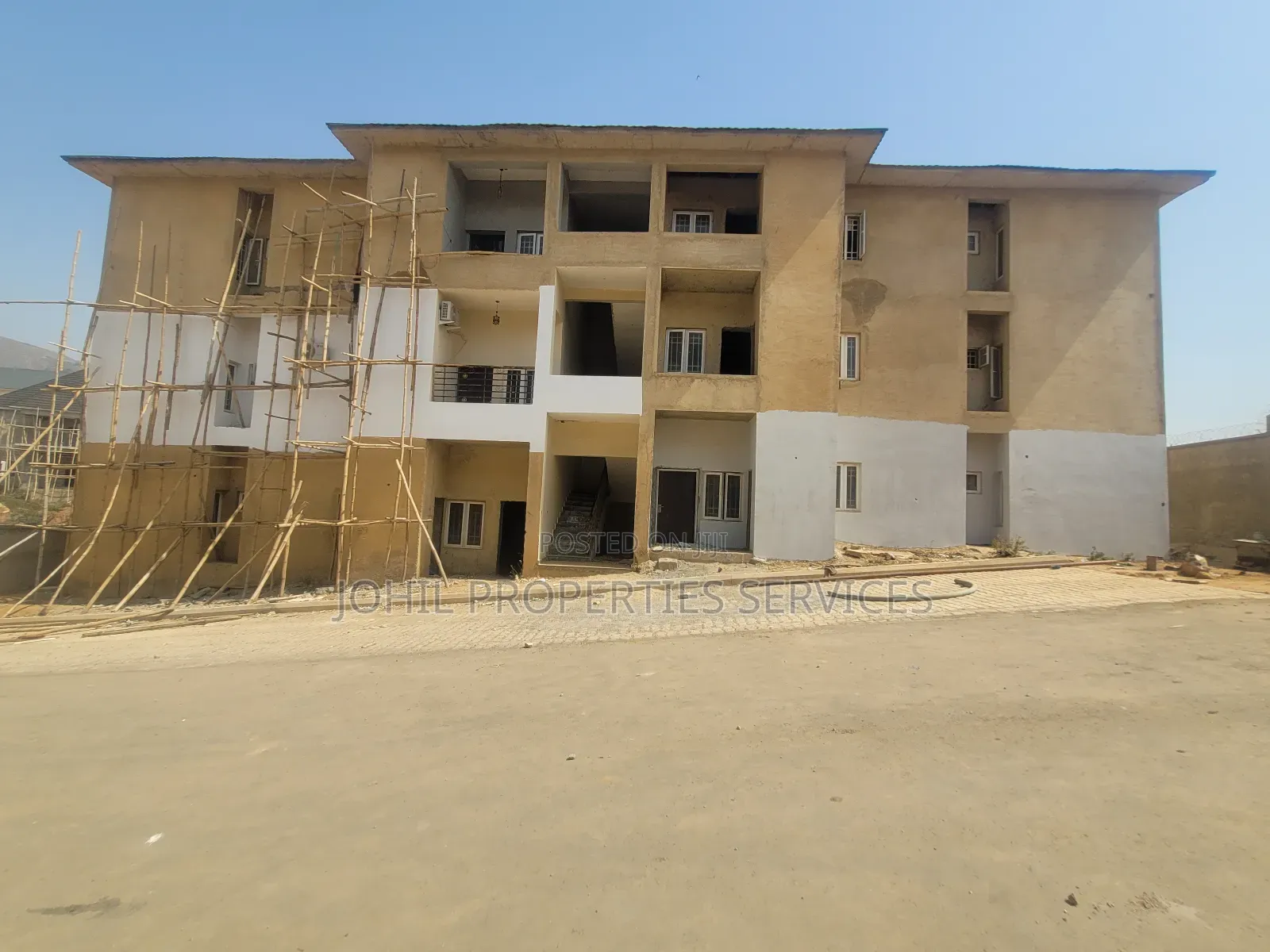 3bdrm Block of Flats in Admiralty Estate for sale