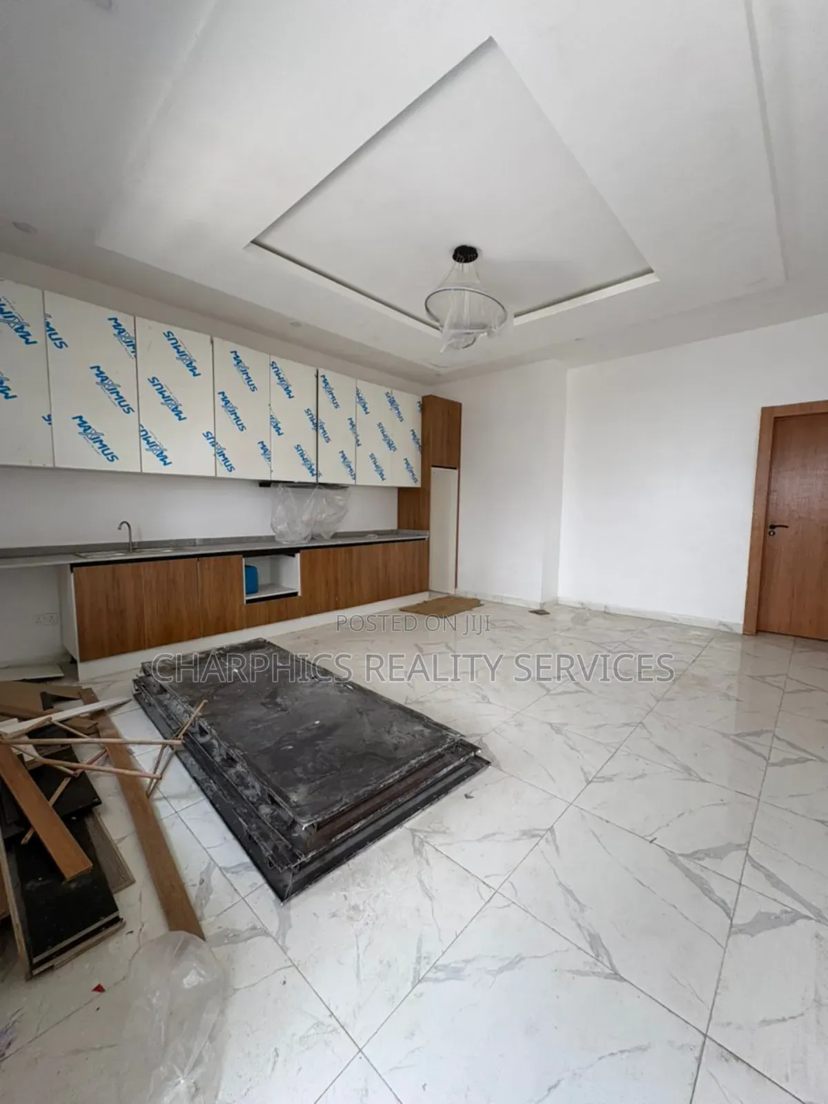 1bdrm Apartment in Lekki Phase 2 for rent