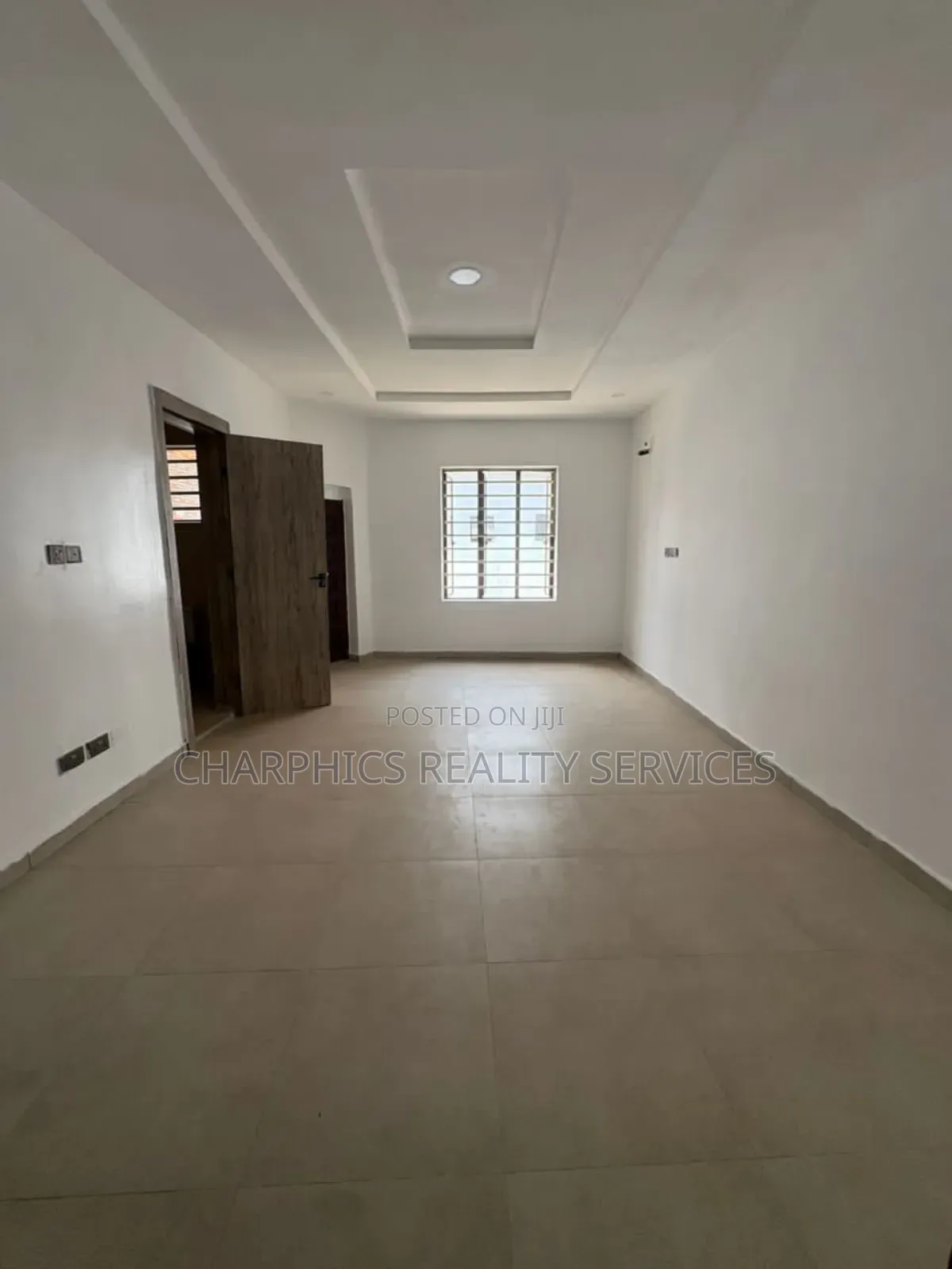 2bdrm Duplex in Lekki Phase 2 for rent