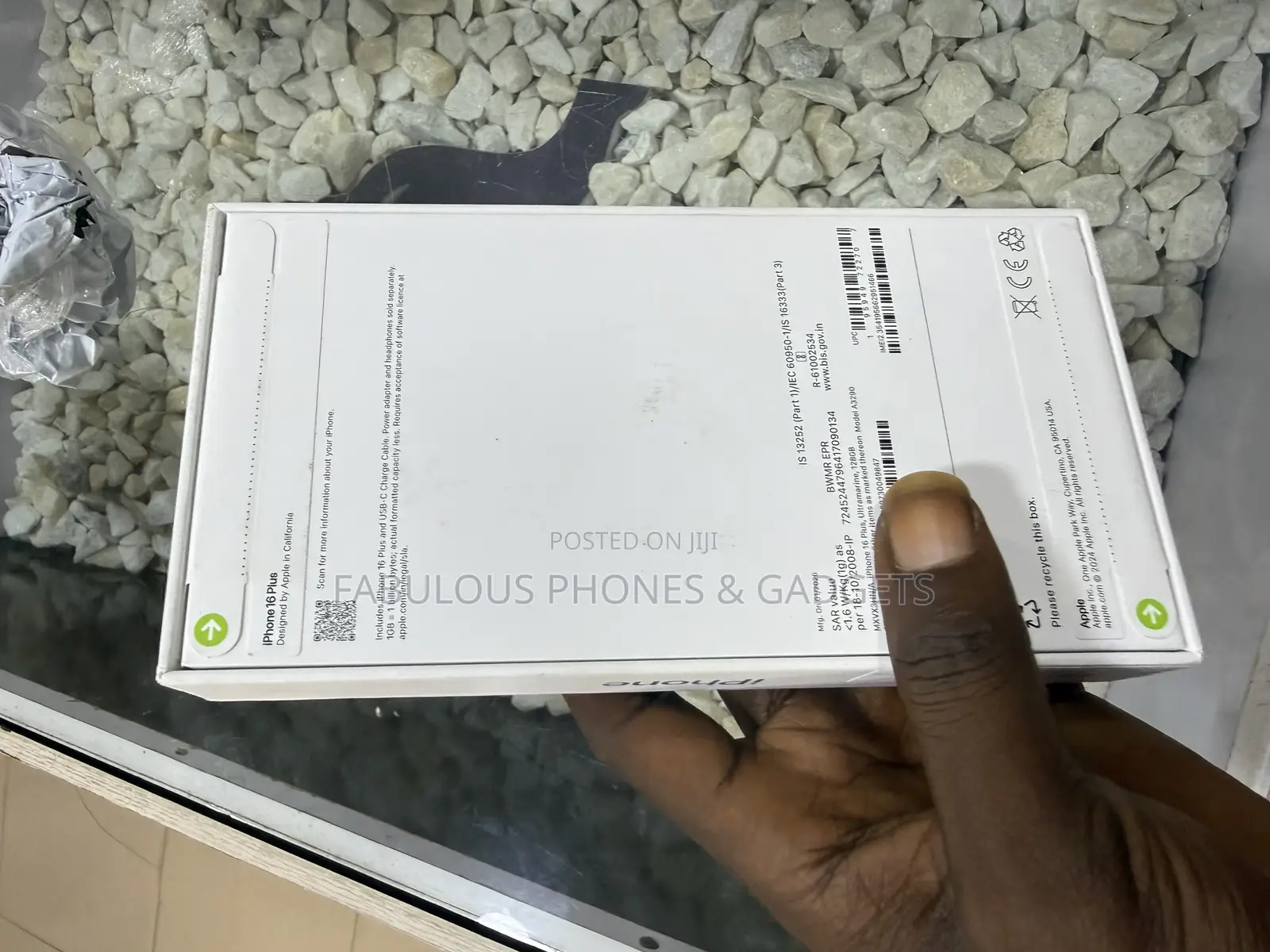 New Apple iPhone 16 Plus 128 GB Blue
