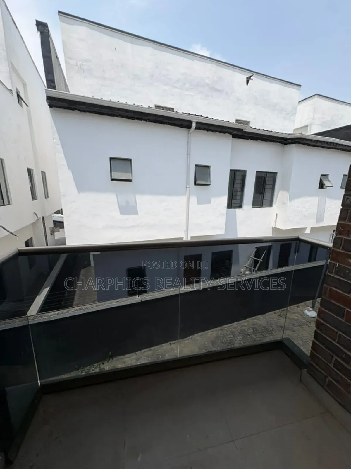 3bdrm Duplex in Lekki Phase 2 for rent