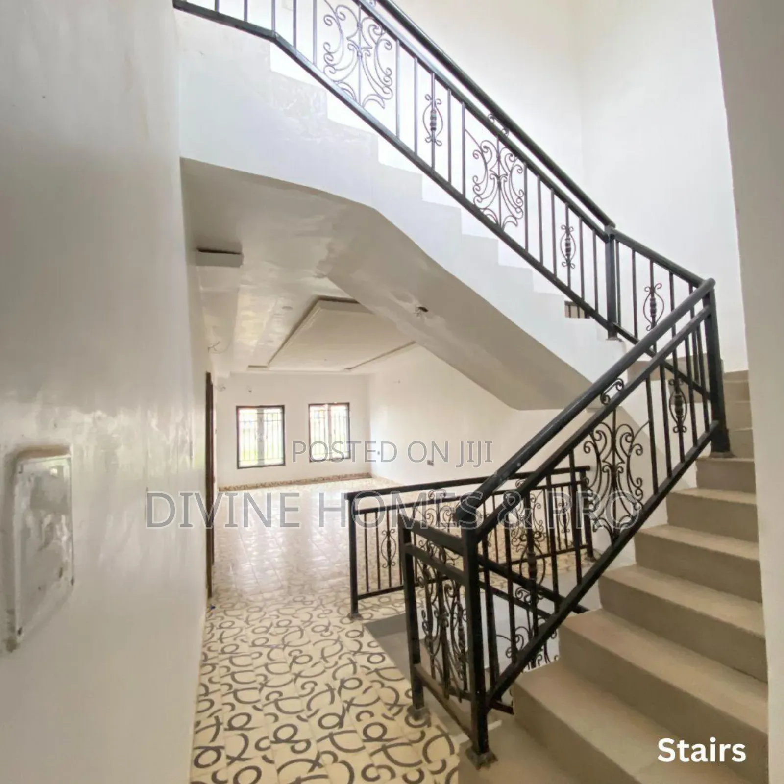 4bdrm Duplex in Life Camp for sale