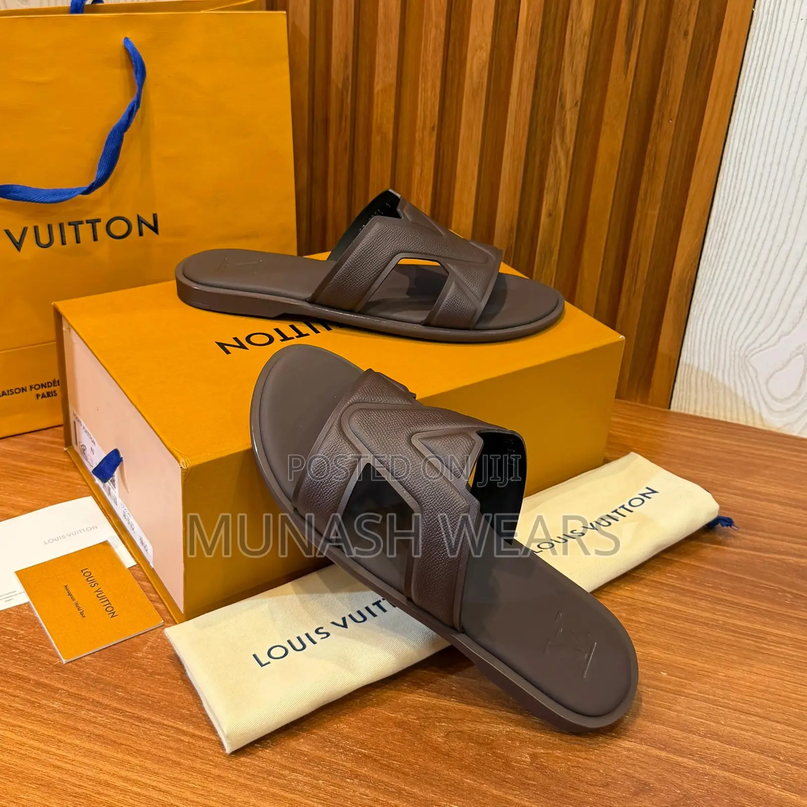 Luxury Lv Slipers 40-47 Original Quality