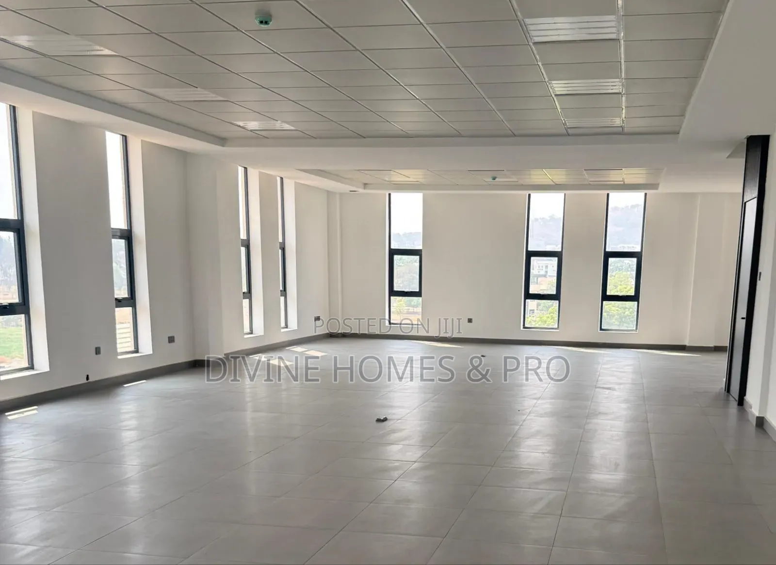 Newly Built Open-Plan Office Space on the 2nd and 3rd Floors