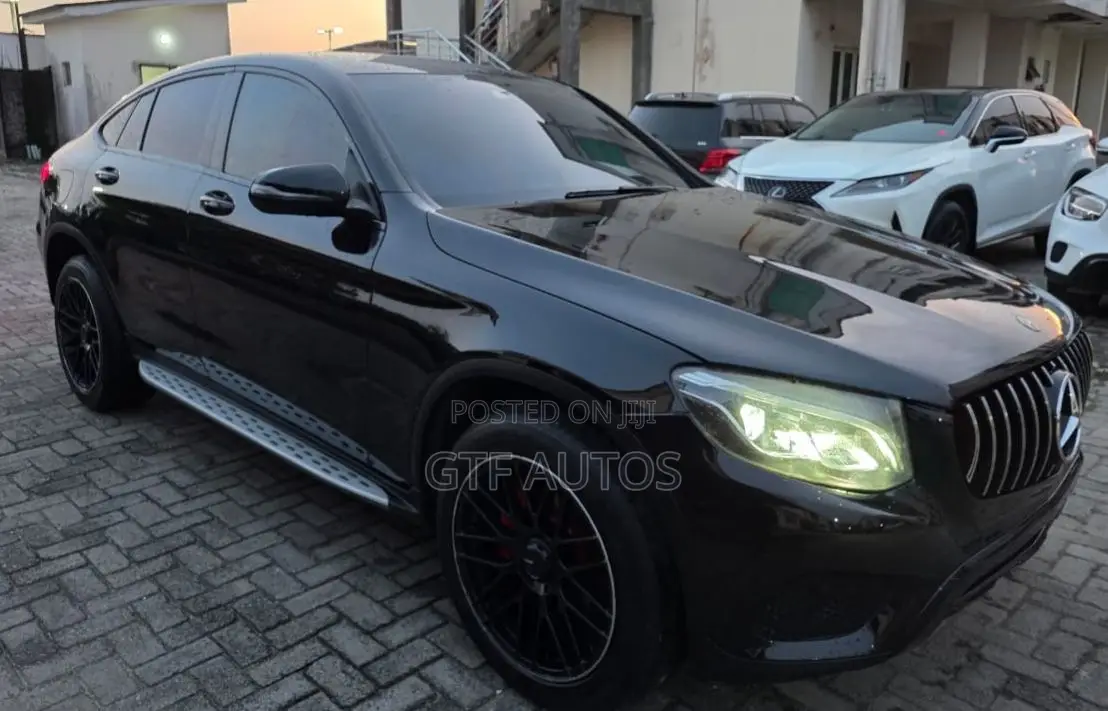 Mercedes-Benz GLC-Class 2019 Black
