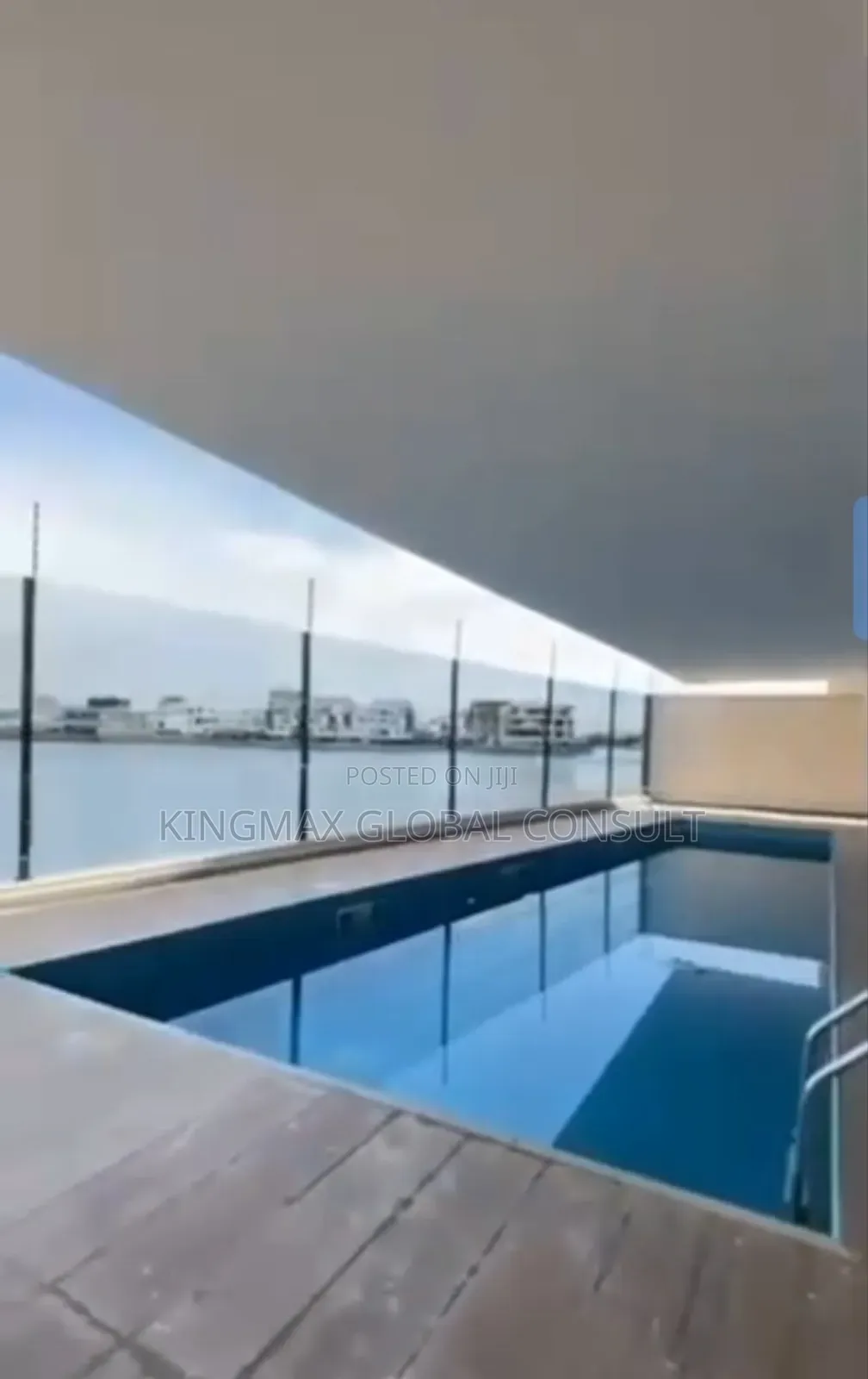 6bdrm Duplex in Banana Island for sale