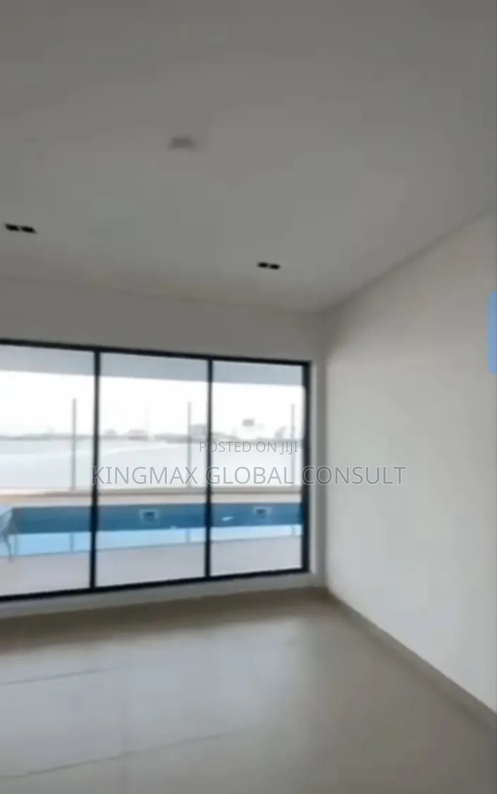 6bdrm Duplex in Banana Island for sale