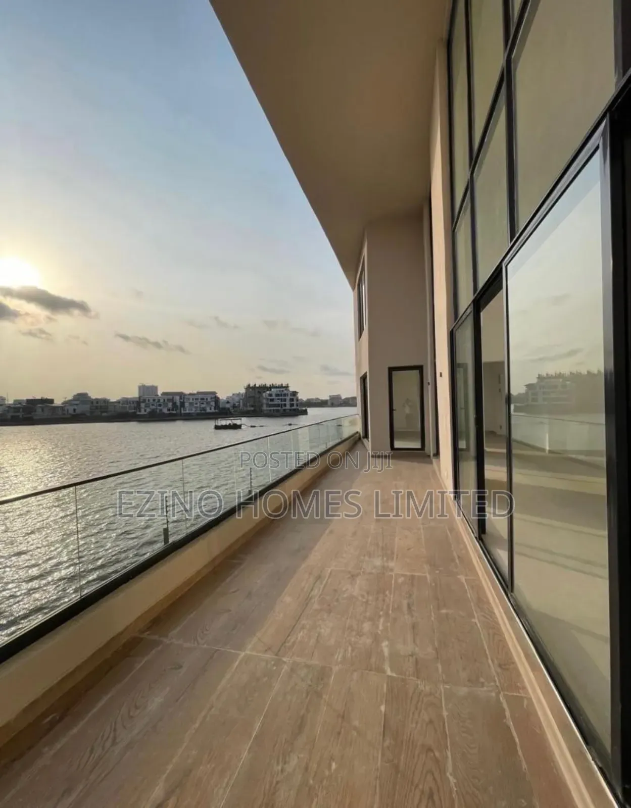 Super Luxury 6bedroom Fully Detached Duplex