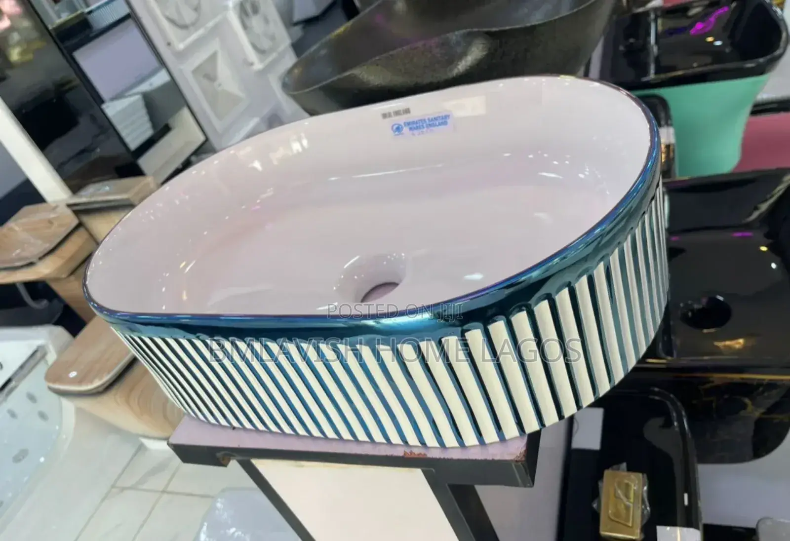 Blue and White Designed Counter Top Wash Hand Basin