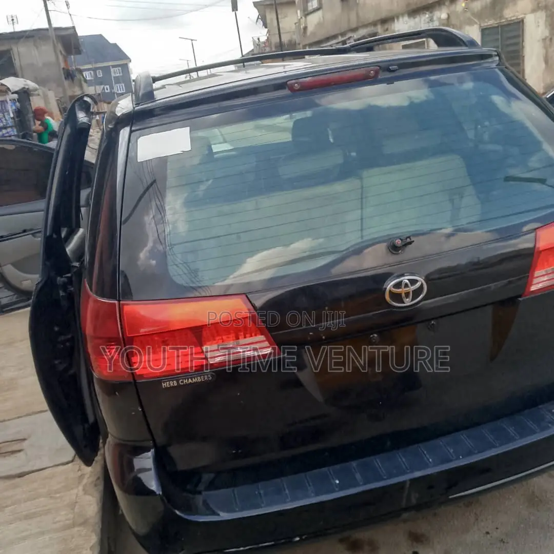 Toyota Sienna CE 2005 Black