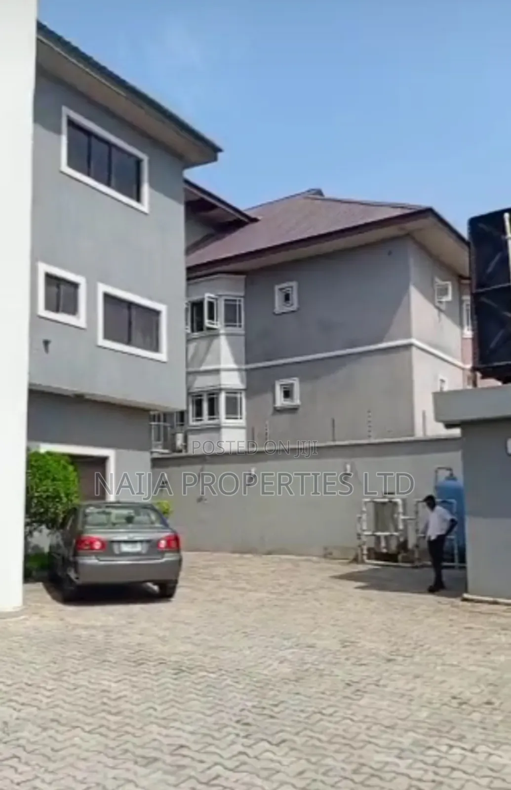 2bdrm Block of Flats in Marwa, Lekki Phase 1 for sale