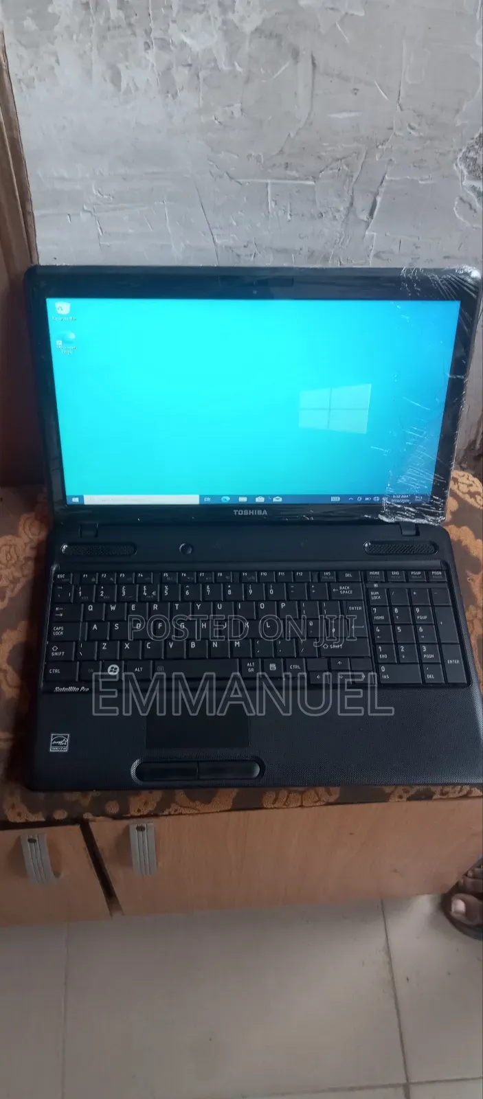 Laptop Toshiba Satellite C665 40GB Intel HDD 250GB