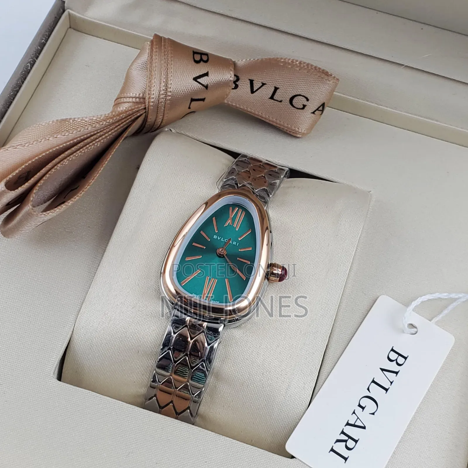 "Bvlgari Inspired Chain Wristwatch - Ladies Edition"
