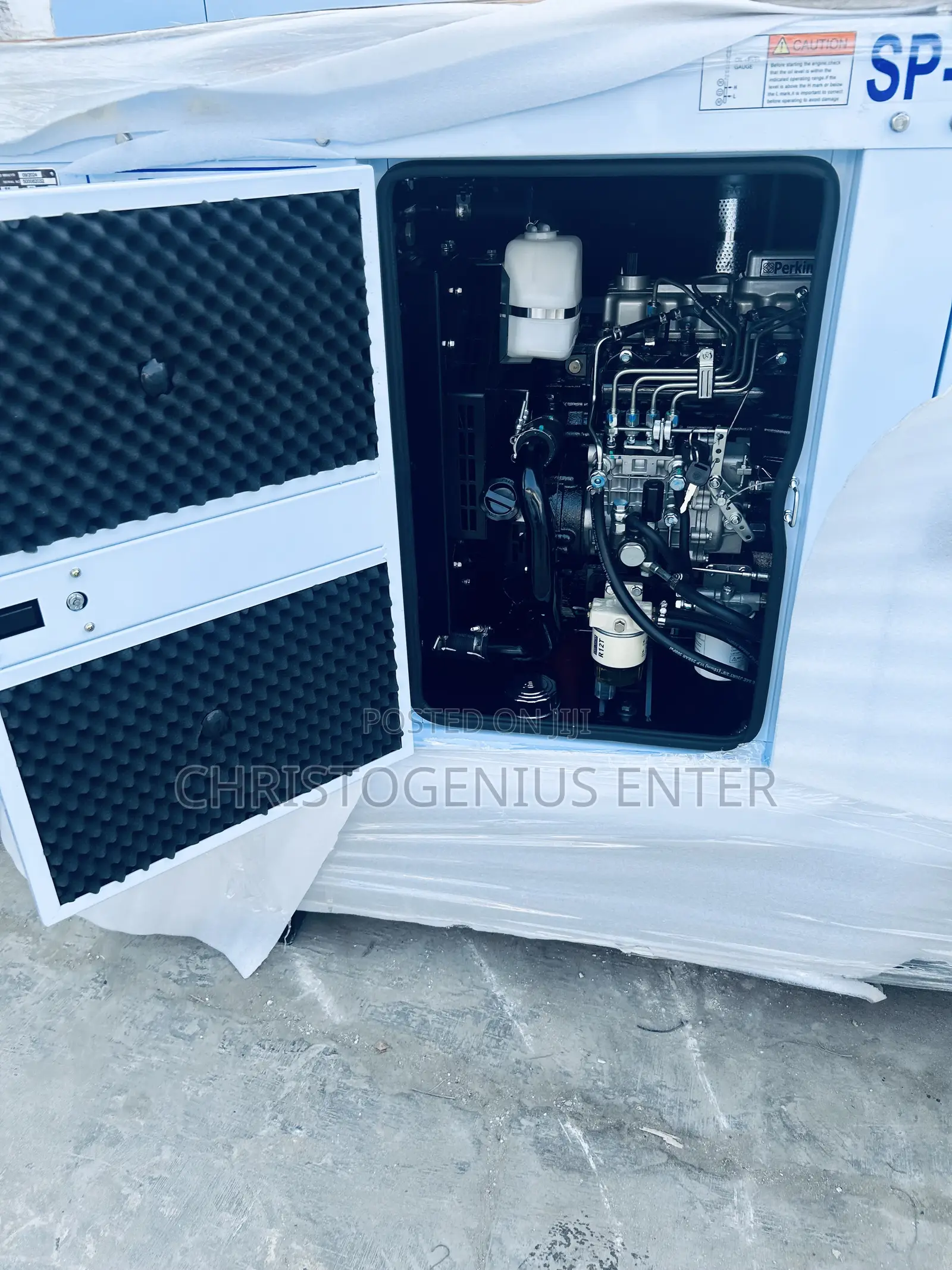 Noiseless England , Perkins Generator 55kva With Warranty