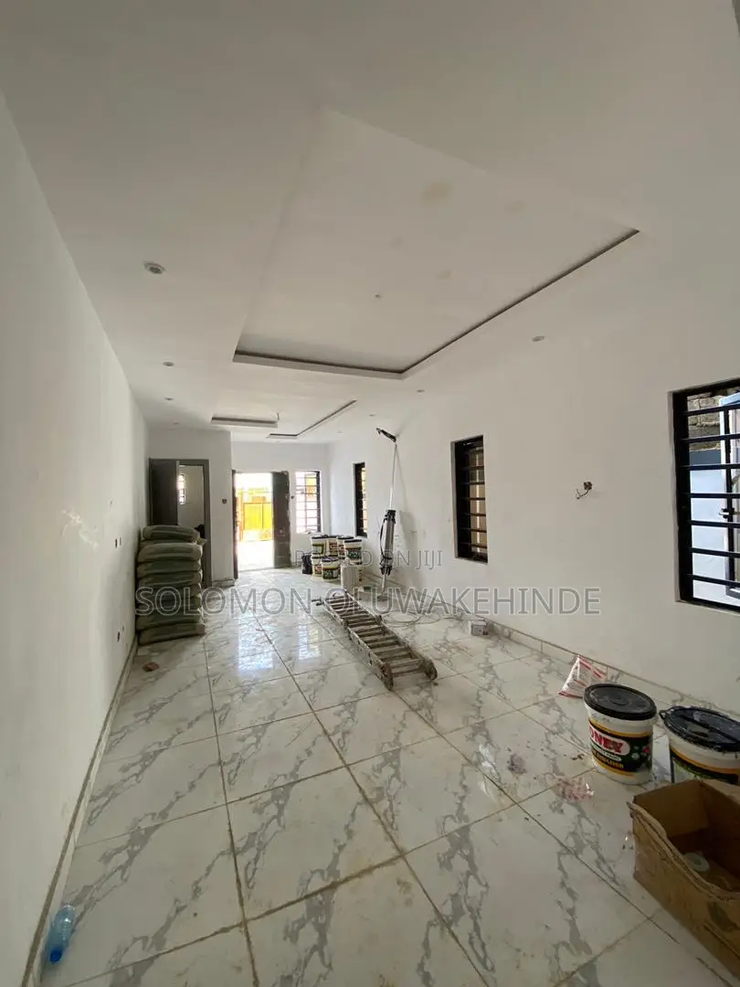 3bdrm Duplex in Olowora, Magodo for sale