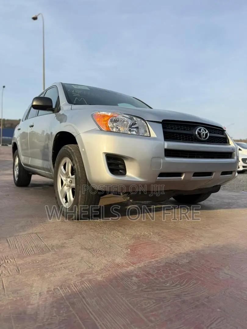 Toyota RAV4 2013 Silver