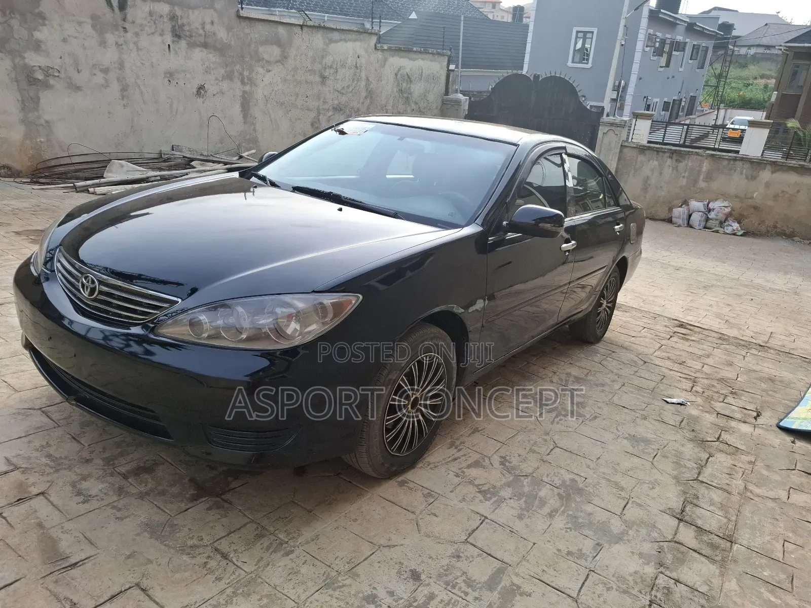 Toyota Camry LE V6 4dr Sedan (3.0L 6cyl 5A) 2005 Black