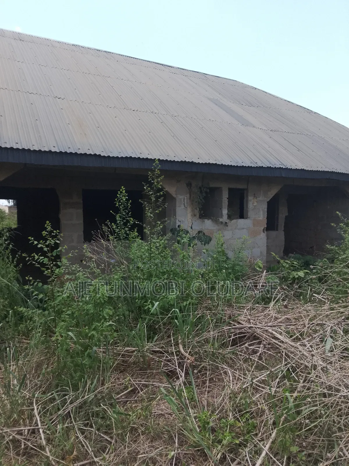 2bdrm Block of Flats in Covenant Avenue for sale