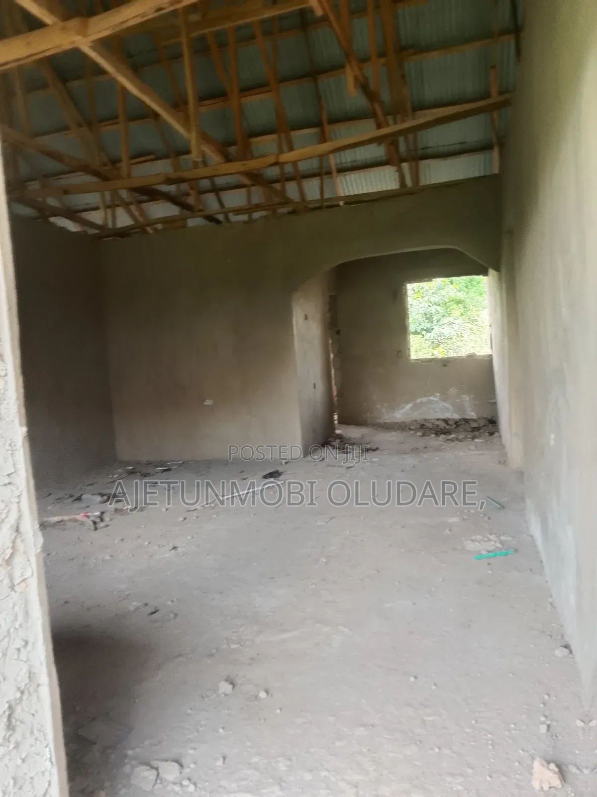 2bdrm Block of Flats in Covenant Avenue for sale