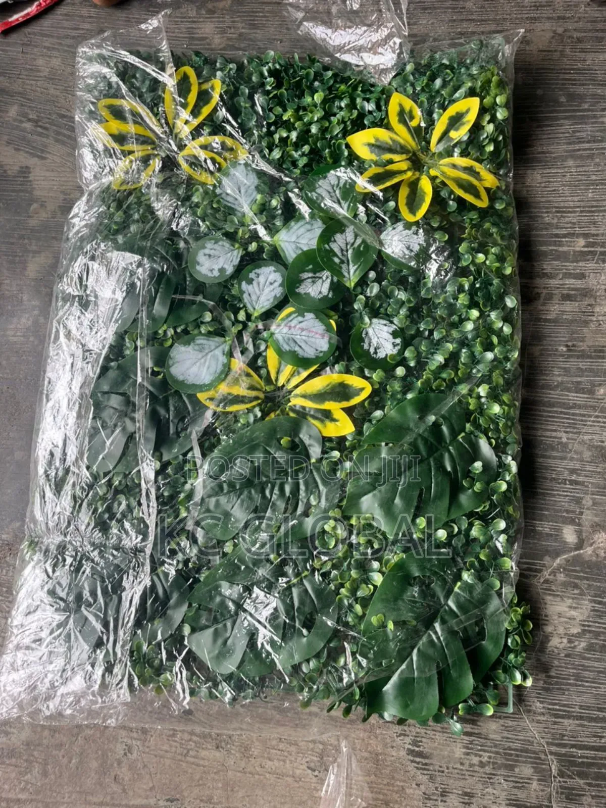 Wall Flower Mat Available 40/60