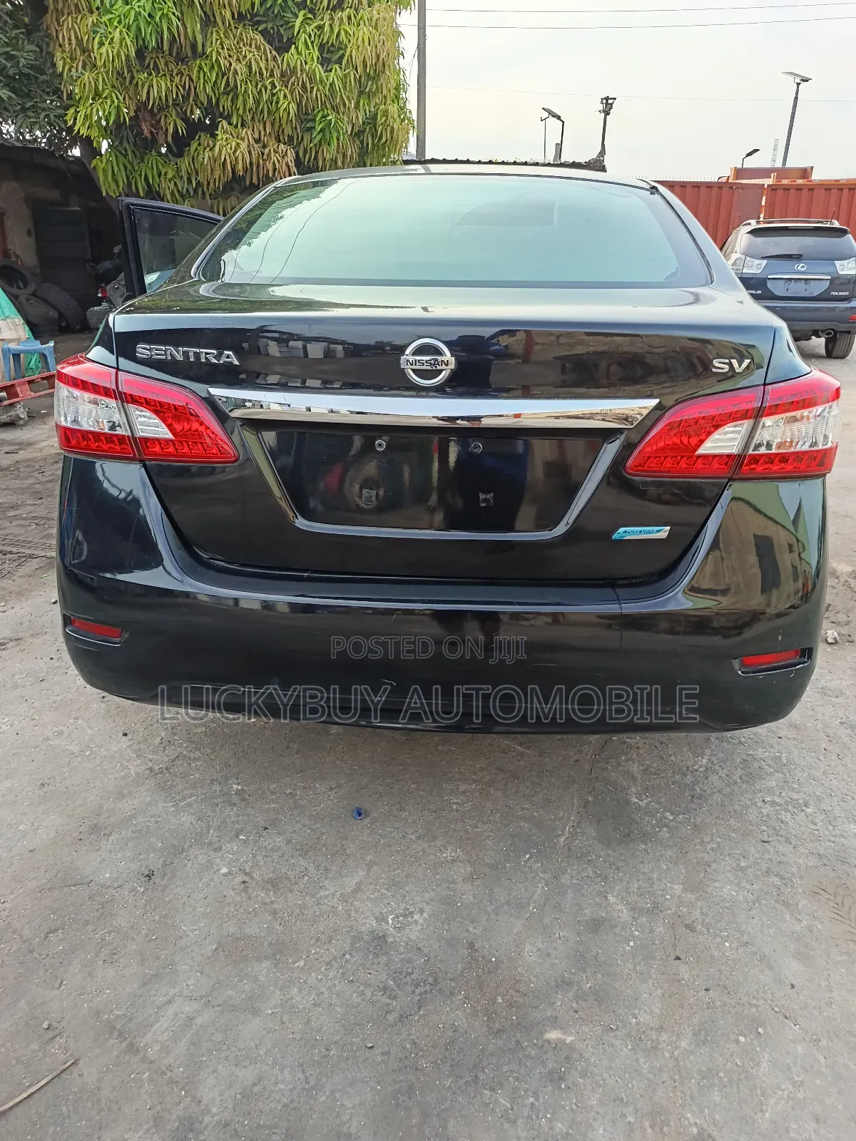 Nissan Sentra SV 4dr Sedan (1.8L 4cyl CVT) 2014 Black