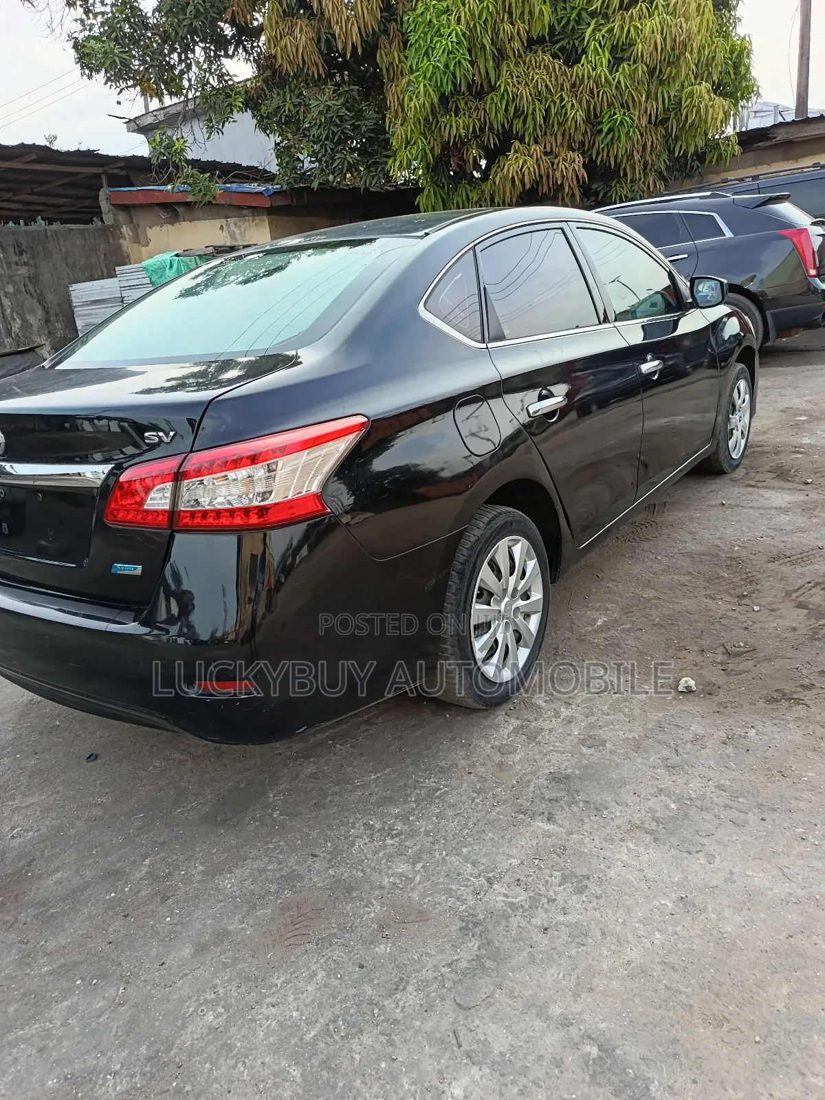 Nissan Sentra SV 4dr Sedan (1.8L 4cyl CVT) 2014 Black
