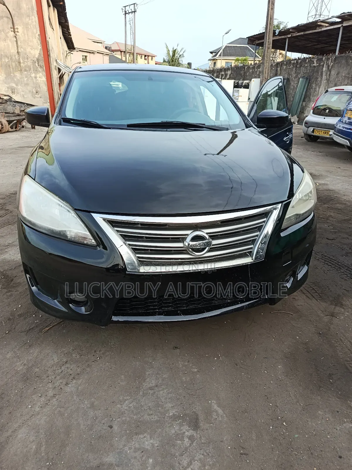 Nissan Sentra SV 4dr Sedan (1.8L 4cyl CVT) 2014 Black