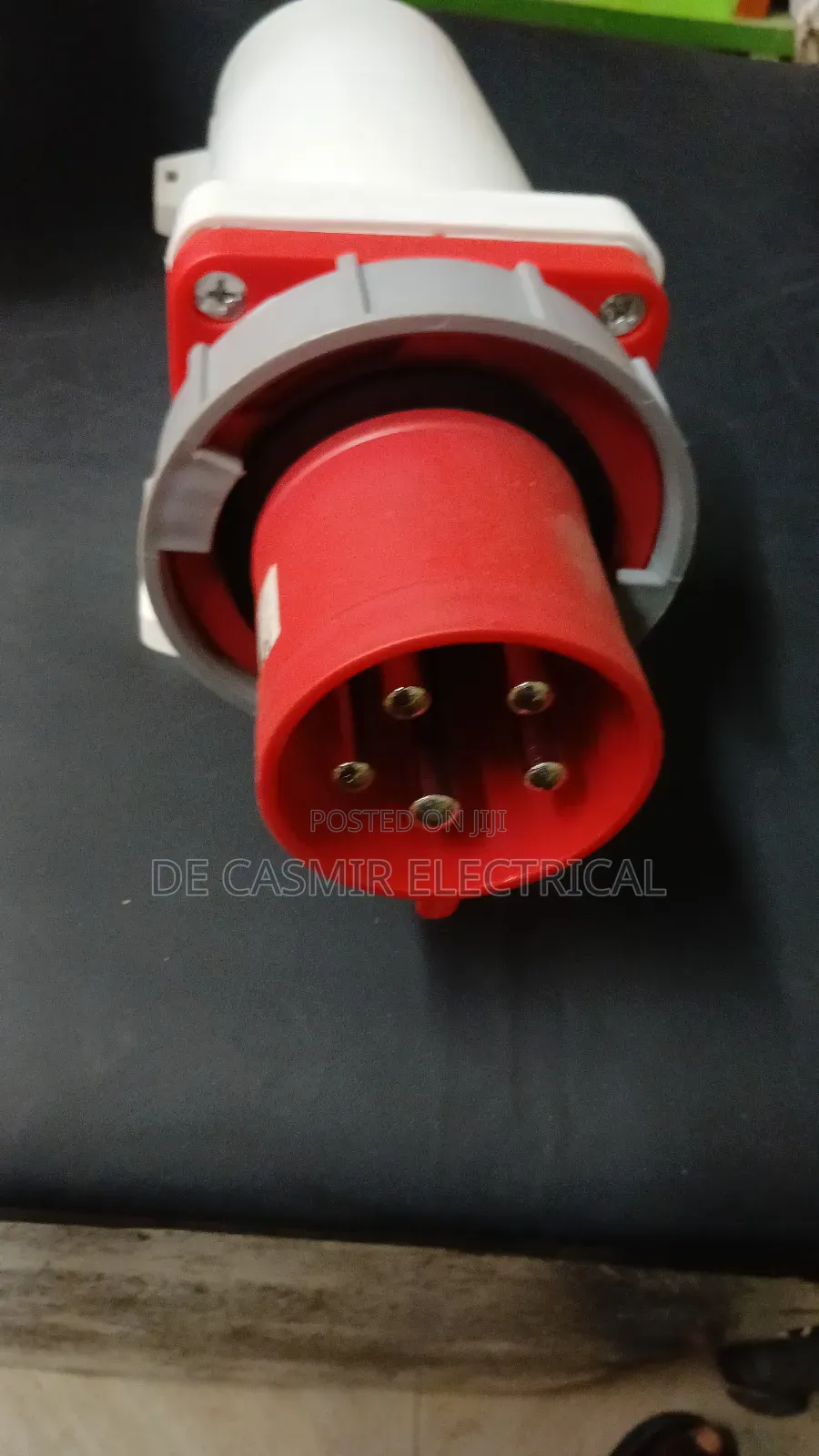63amps 5 Pin Abnormal Socket