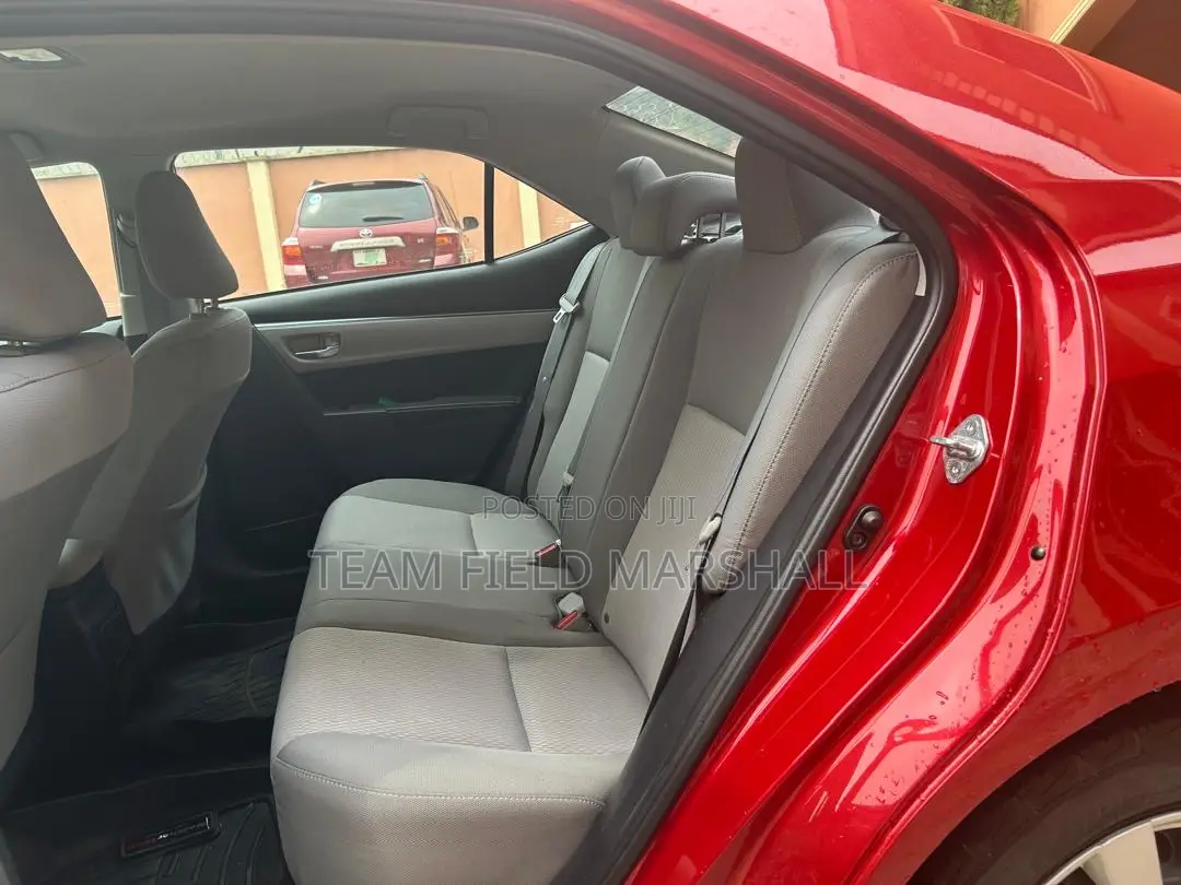 Toyota Corolla LE 4dr Sedan (1.8L 4cyl CVT) 2015 Red