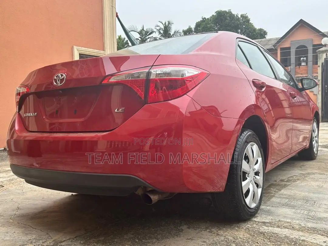Toyota Corolla LE 4dr Sedan (1.8L 4cyl CVT) 2015 Red