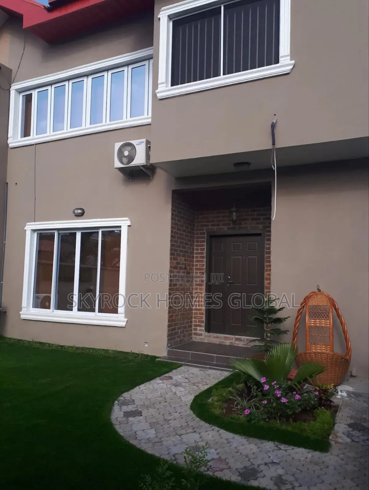 4bdrm Duplex in Femi Okunu, Jakande for sale