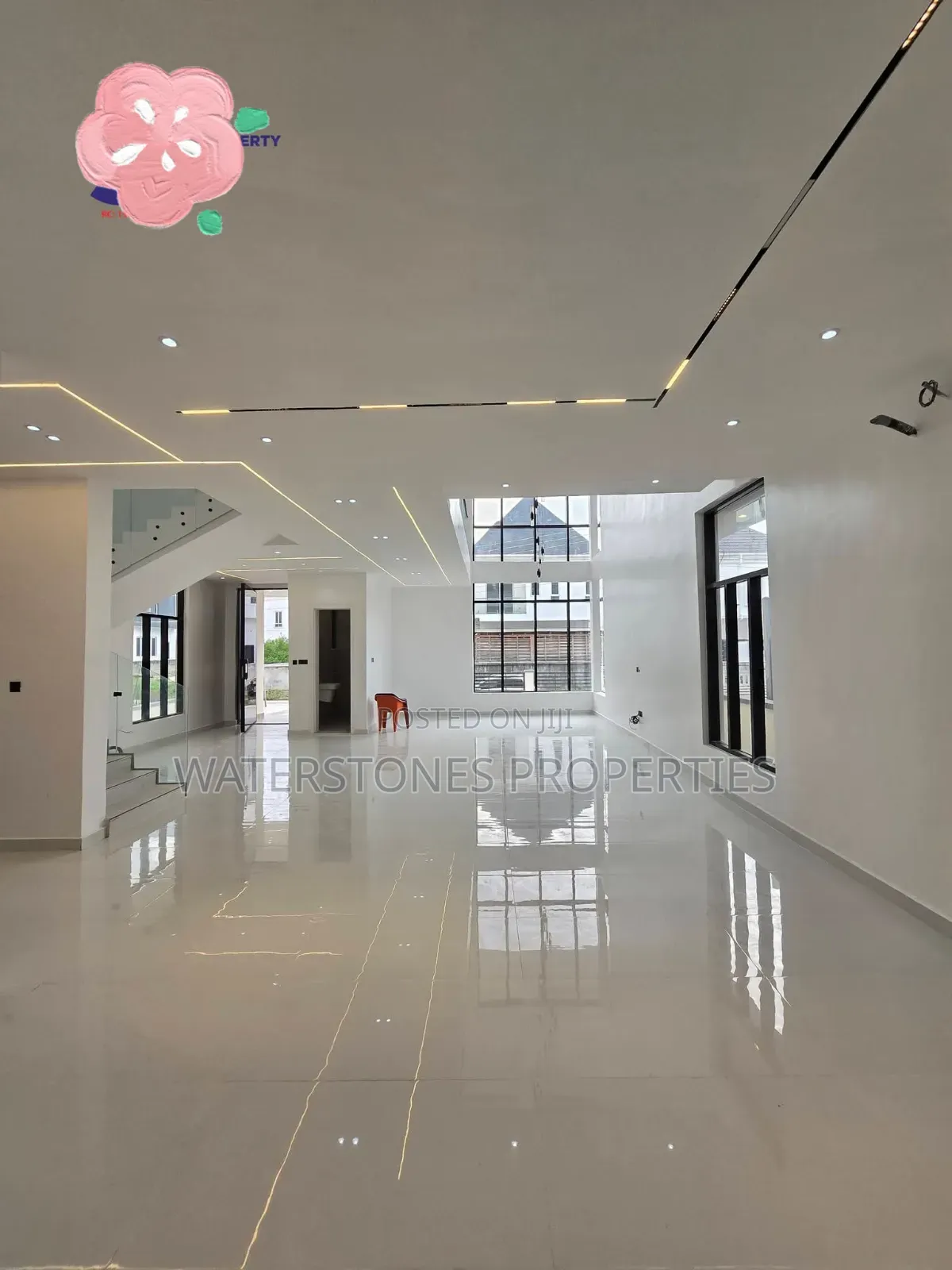 1bdrm Room & Parlour in Airport View, Oshimili South for rent
