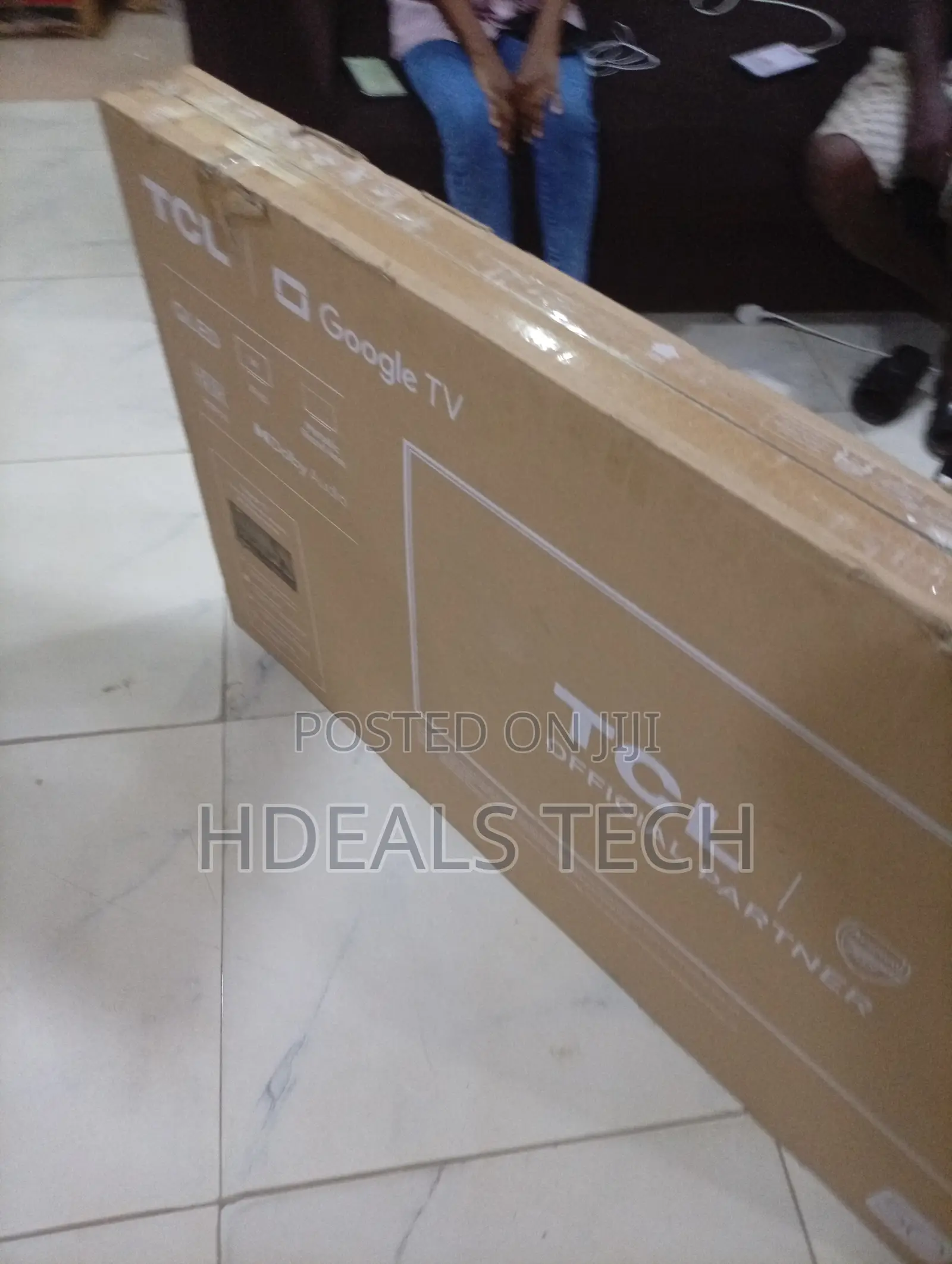 Turn Your Living Room Into Cinema – TCL 50” Smart Tv
