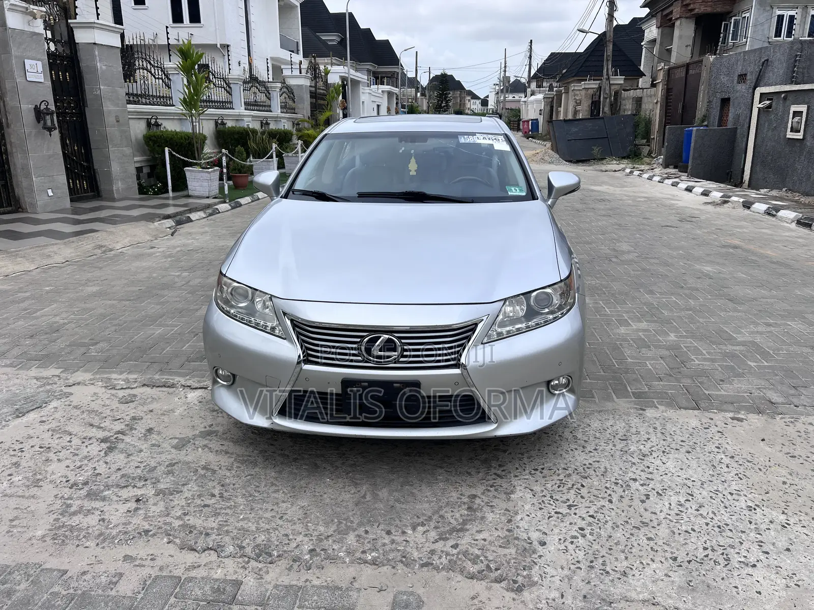 Lexus ES 350 FWD 2013 Silver