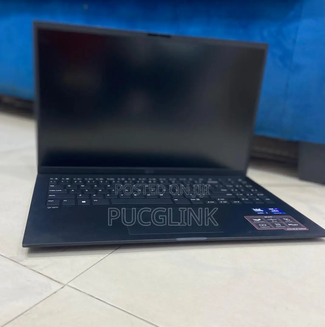 Laptop LG Gram 15.6 8GB Intel Core Ultra 7 SSD 1T
