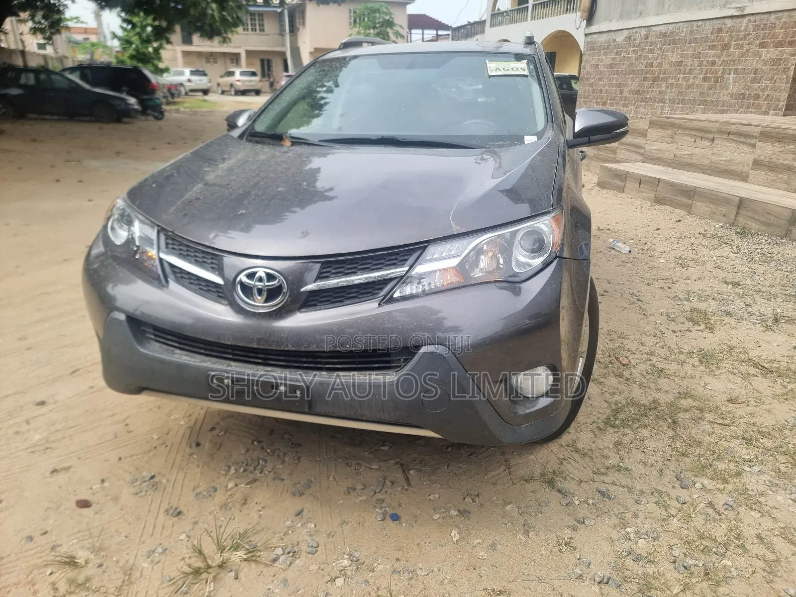 Toyota RAV4 XLE 4dr SUV (2.5L 4cyl 6A) 2015 Gray