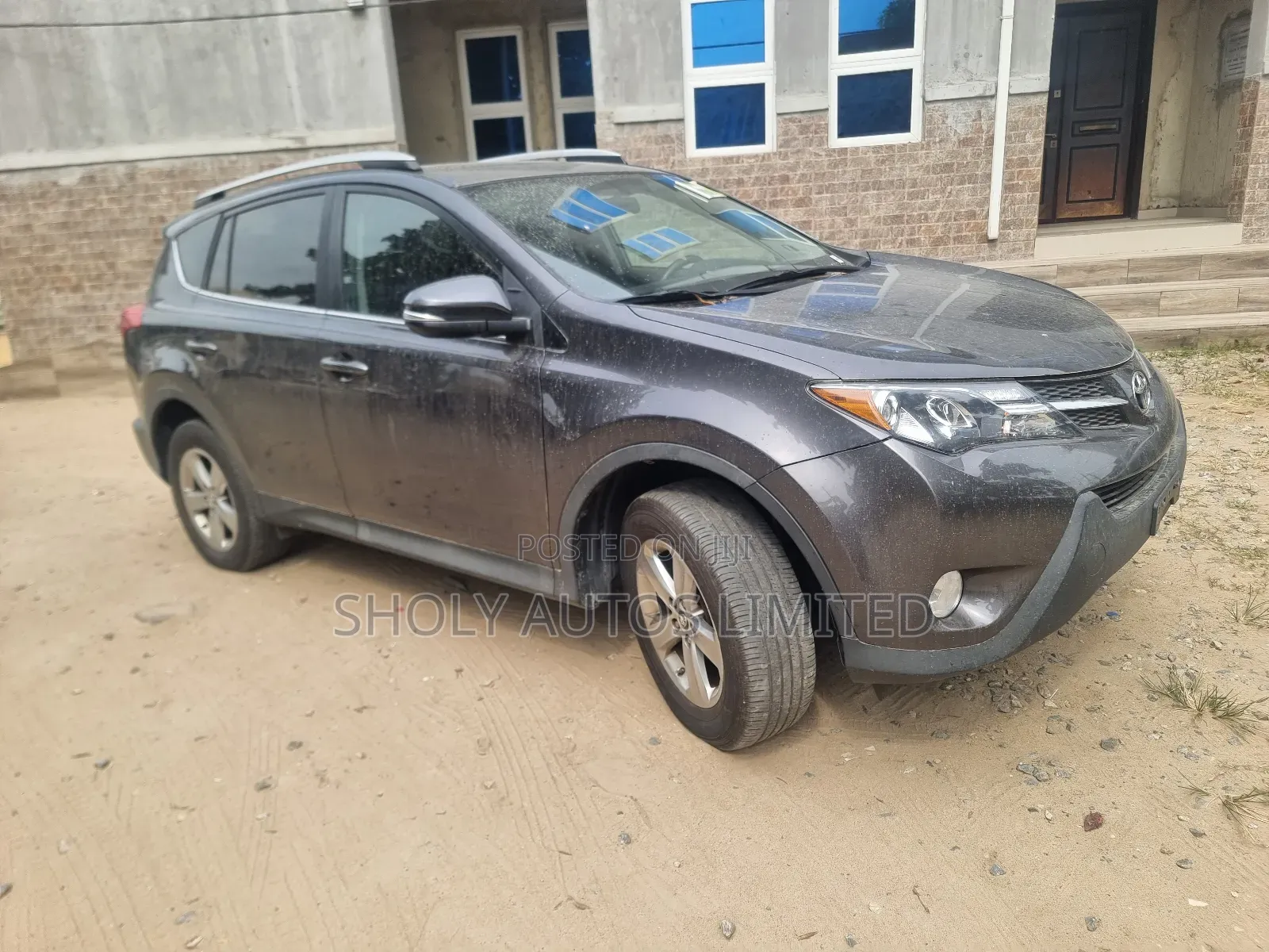 Toyota RAV4 XLE 4dr SUV (2.5L 4cyl 6A) 2015 Gray