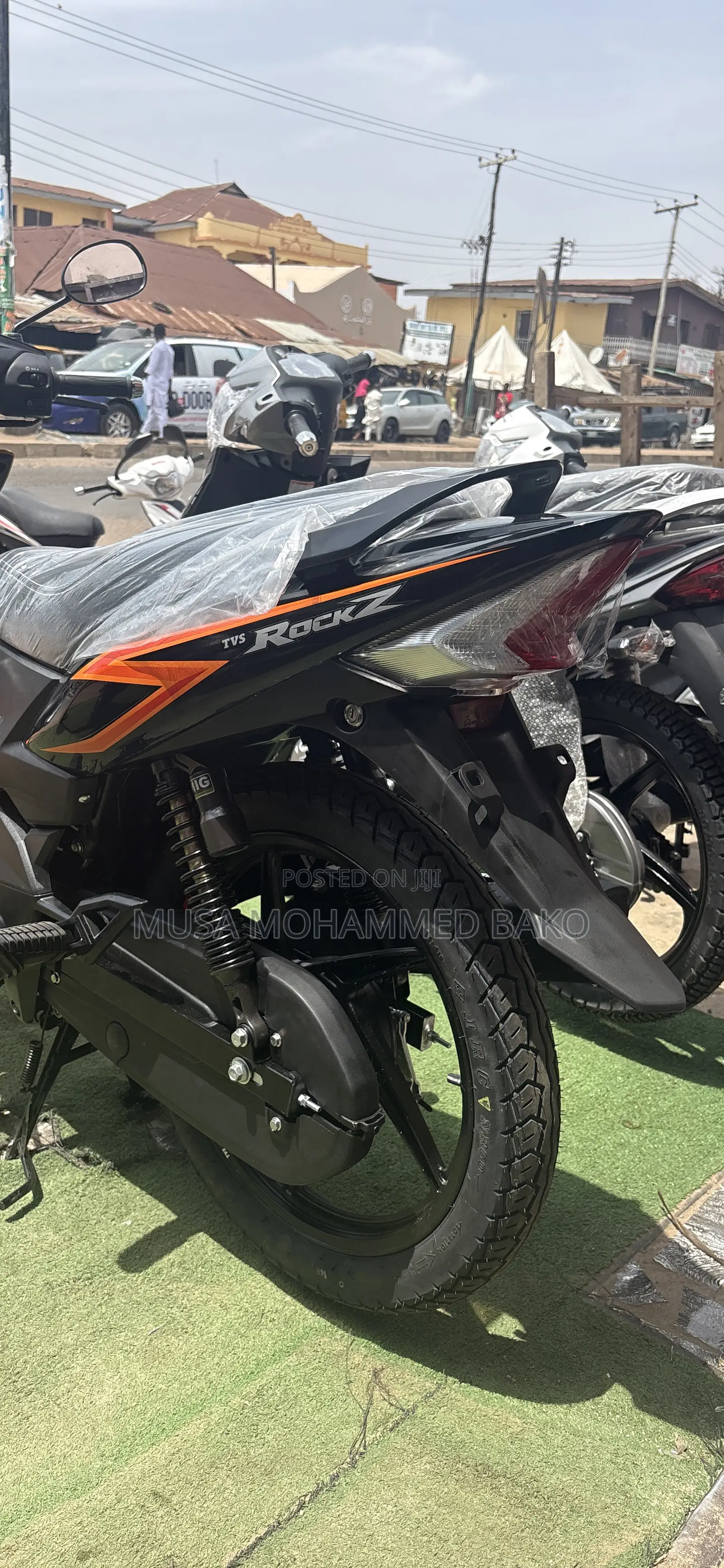 New TVS Rockz 125 2026 Orange