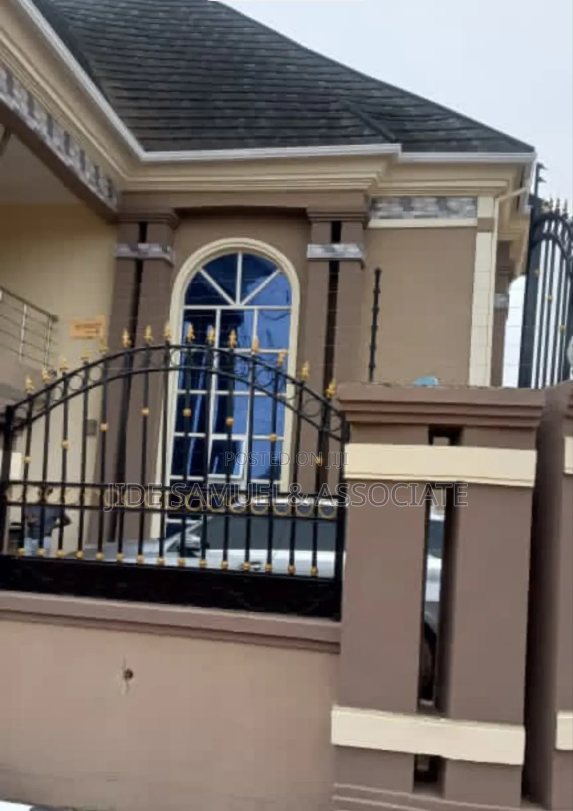Furnished 5bdrm Duplex in Baruwa for sale